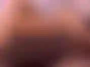 Vidéo gratuite 5. Jambes, talons, tenue noire.