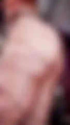 Fais-moi jouer et je te fais bander!