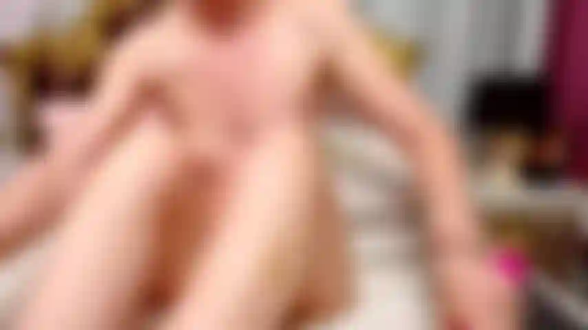 Tu veux me baiser la chatte comme ça en levrette ?