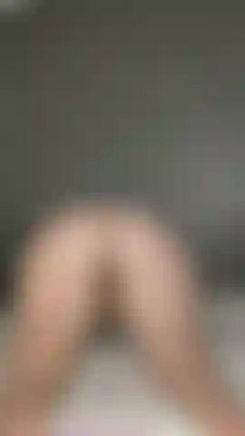 My partner shaking the butt