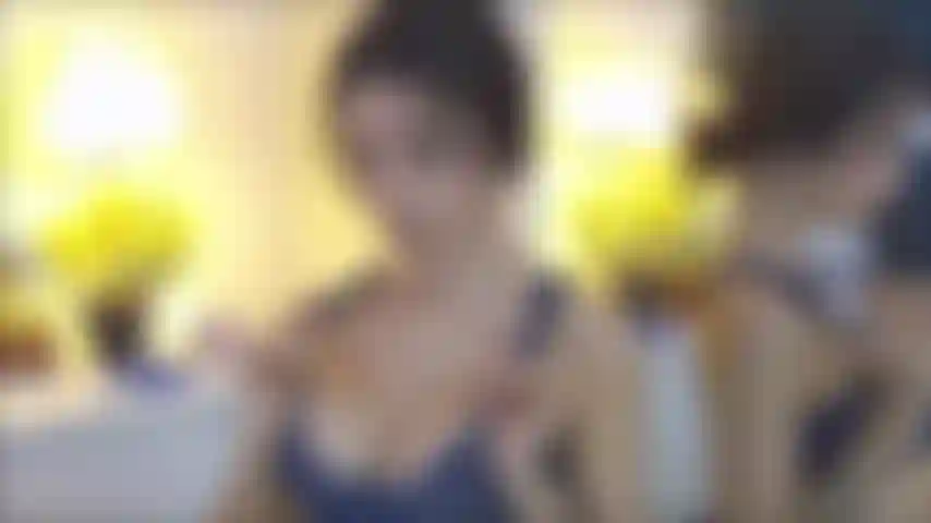 Des seins délicieux.