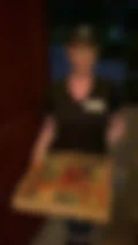 Mary carey, votre "salope de pizza" locale, livre !!!