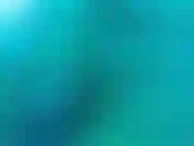 Je devais me colorer mais mes seins étaient si pleins qu'ils me faisaient mal ! Alors quand je bronze, je fais sortir le lait de mes seins et je taquine ma chatte... C'est si bon !