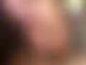 Je ne suis enceinte que de quelques semaines et je suis tellement excitée, j'ai besoin de ton sperme ! Je veux que tu me nourrisses de ta bite. Tirez votre charge dans mon ventre !