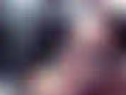 Je voulais aller me détendre à la plage mais la pluie n'arrêtait pas d'aller et venir... Le pervers qui me conduisait avait d'autres idées et je ne dis jamais non à jouer dehors ! Il est venu très bien aussi et a fait un beau gâchis aussi.