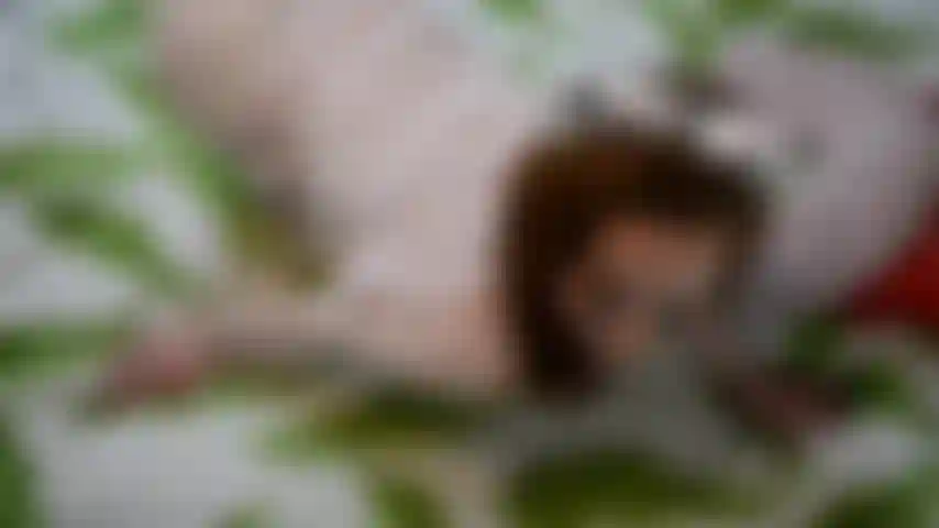 Adoration des pieds d'oreille de chat joi.