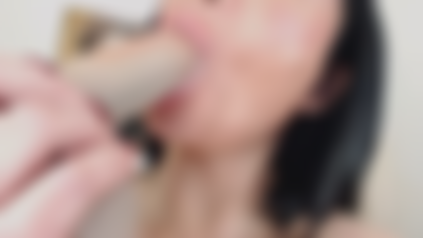 Naughty Girl pleasure her self