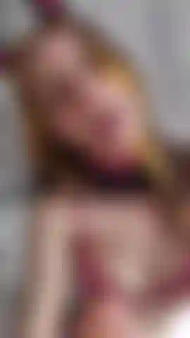 Tête pov d'une salope d'halloween.