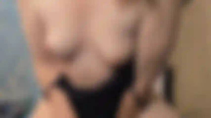 Robin candy suce une balade pratique et baise.