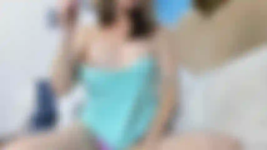 Robin - 1 minute d'une autre tentative ratée de domination ou d'humiliation - on en arrivera là à chaque fois... Amusant pour moi cependant.