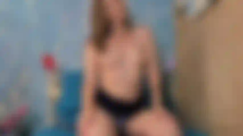 Robin monte et suce.