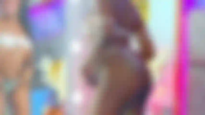 At first glance, you might think my smile and dark hair are my greatest assets, but if you look closely, you'll discover pleasure! ROSSIE CAMERON