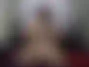 Une vidéo commandée sur mesure me présentant dans un soutien-gorge d'allaitement, montrant mes seins, jouant avec mes pincements et vous suppliant de jouir partout dans mes sacs amusants dodus ! Titty shaking, boob drop, dirty talking !