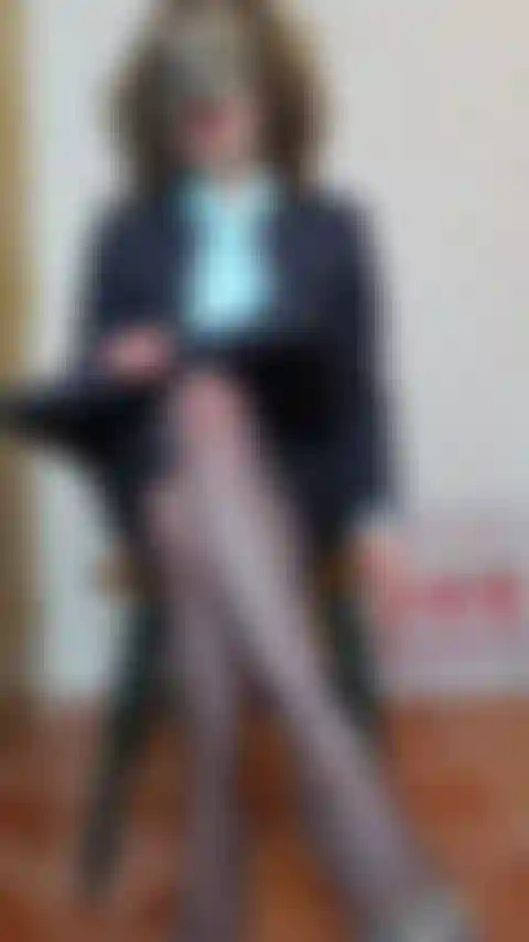 Entretien multitâche rp v1 2 godes bj, bj et pénétration différentes positions engage une caméra.