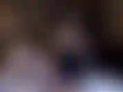 Une vraie allumeuse ! Regarde-moi te faire languir avec une courte robe noire sexy que j'ai pour rendre ta bite bien dure et bien raide pour moi, pour que tu ne m'oublies pas de sitôt !!
