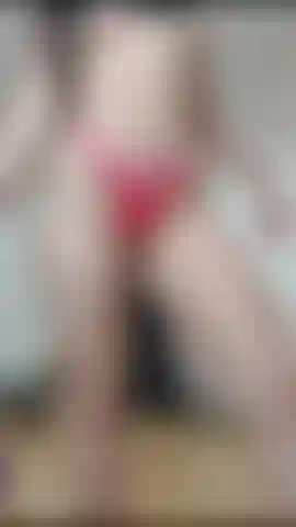 Slow mo faisant rebondir mon cul sur le ballon de yoga ;).