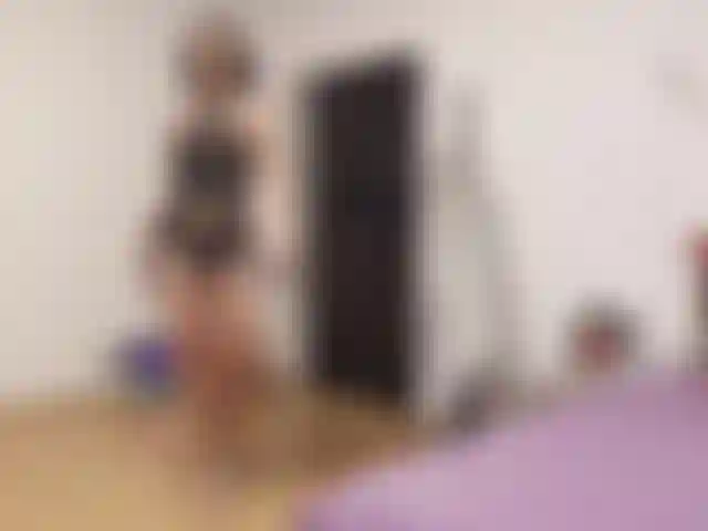 Robe shameless, viens me voir rebondir et twerk ;).