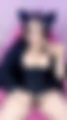 Baiser la chatte partie 2 #chatte #bave #baise.