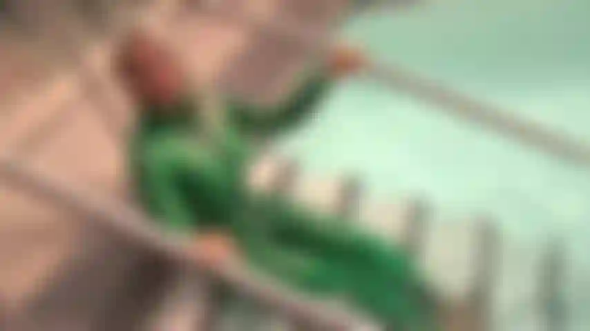 Super héroïne latex.