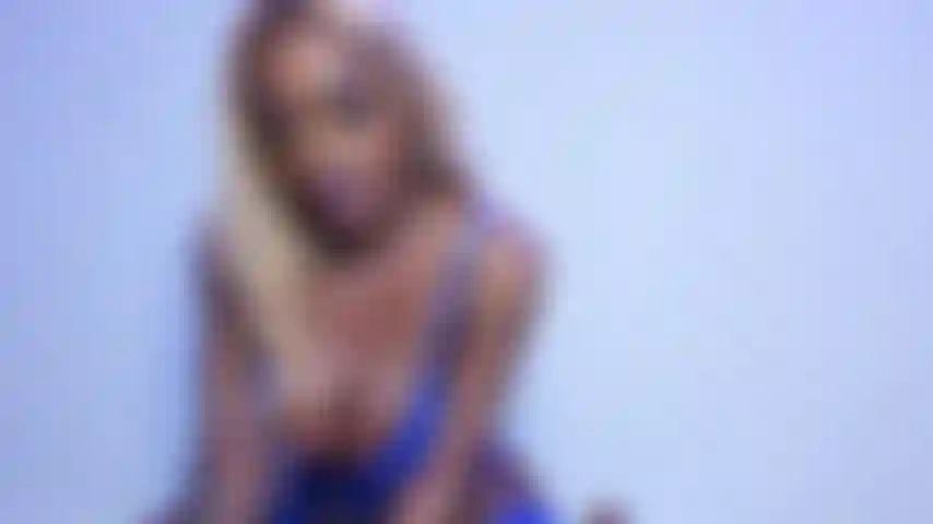 Un gode qui se baise.