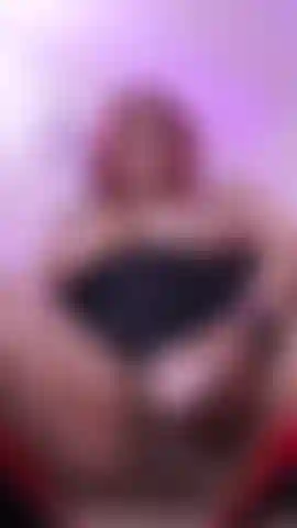 Rub my pussy hard 🫦