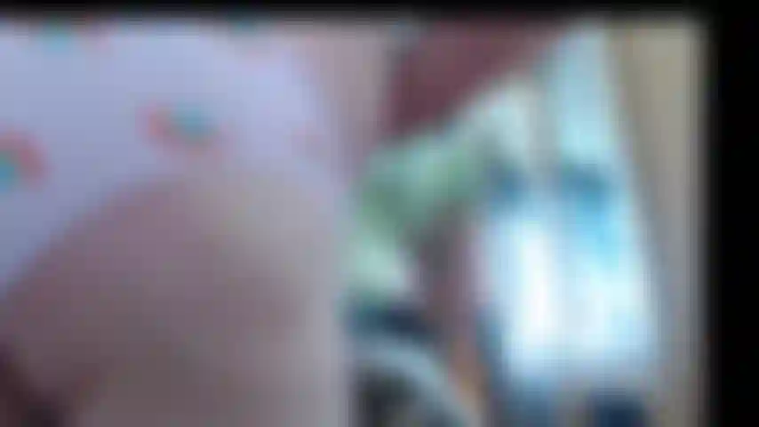 Mvf_052621_41_sam jouit dans la culotte arc-en-ciel de suzys.