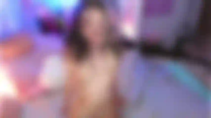 Putain de chatte et vidéo anale. Gémissant et parlant salement tout en rebondissant sur ta bite.