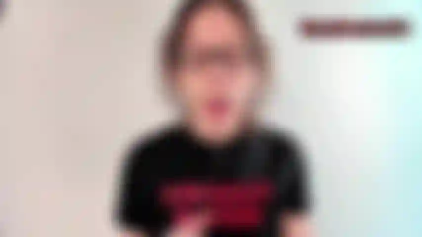 Edge slut, la femdom toujours fascinante SaraDesireXO prend le contrôle total avec la dépendance à la bordure, la domination verbale et l'entraînement joi - mp4 1080p.