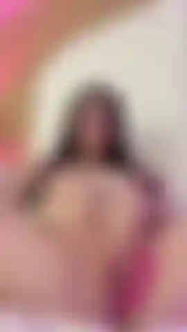 Masturbating my naughty pussy for you