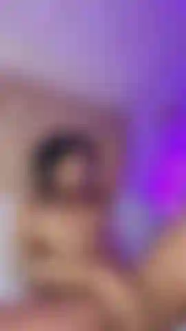 Kiss my beautiful pussy