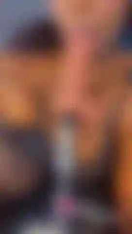 Laisse-moi te sucer.