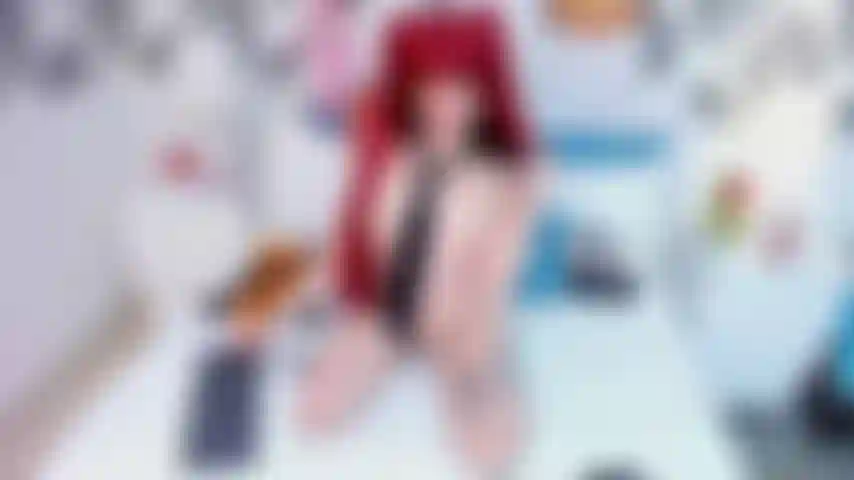 Une douce pipe de ta fille préférée.