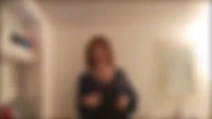 Une femme au foyer avide de bbc de constructeur (vous êtes le constructeur!).