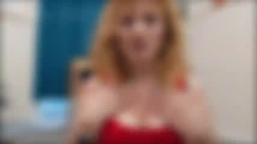 Je taquine les ongles et j'encourage.