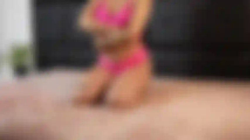 De doux seins latinos.