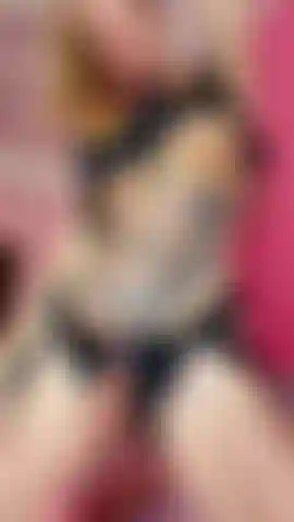 1 $ Dollar pour prévisualiser la vidéo complète avant d'acheter... Suce-la avant que je te baise le cul de ta poule mouillée.