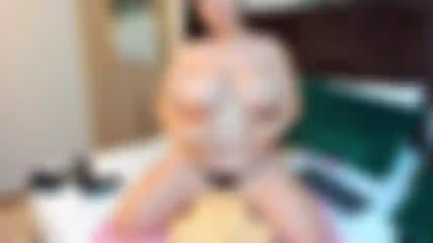 Enjoy my mouth and my pussy