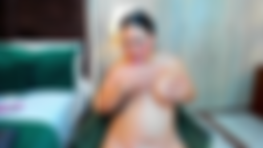 Gros seins.