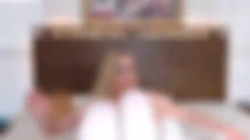 Gold show se transforme en privé chaud.