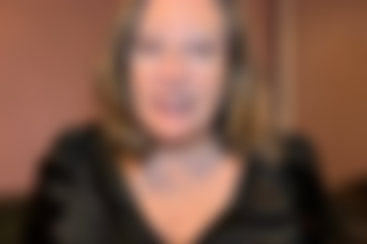 Susie_veut_ta_bite_dans_son_cul.