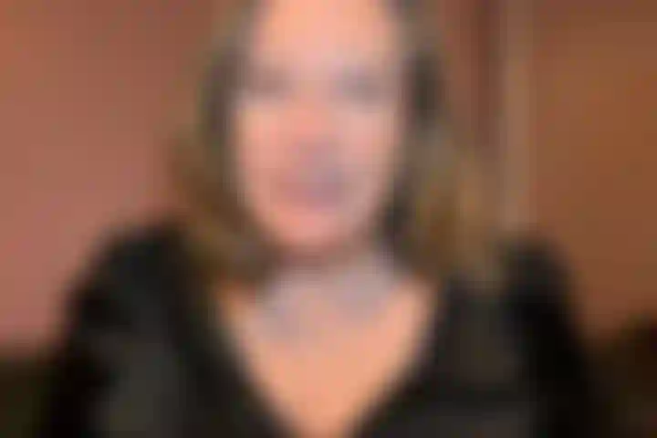 Susie_veut_ta_bite_dans_son_cul.