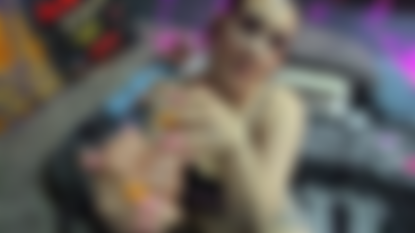 Une petite amie fertile demande à être élevée !