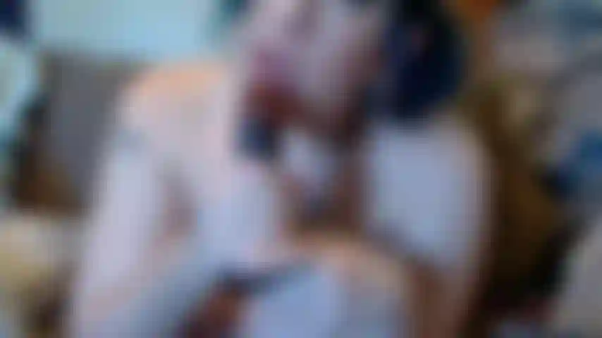 Joi pour un shaun/shawn ! Jouis sur mes seins !