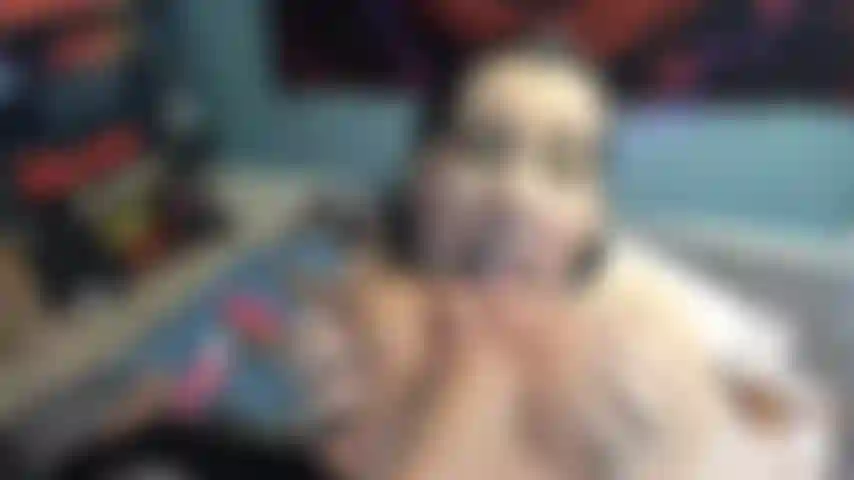 Shae mercredi rimjob + doigté de cul.