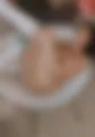 Je fais l'amour tôt, j'envoie mon cocu.