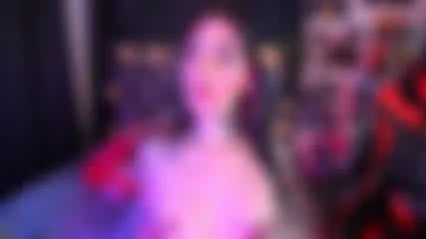 Et si je ferais mieux de te faire une bonne pipe ?