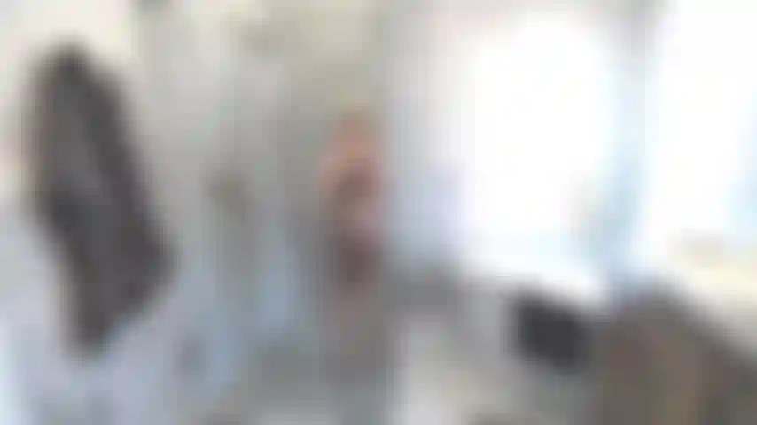 VOYEUR VIDEO IN SHOWER SOAPING UP