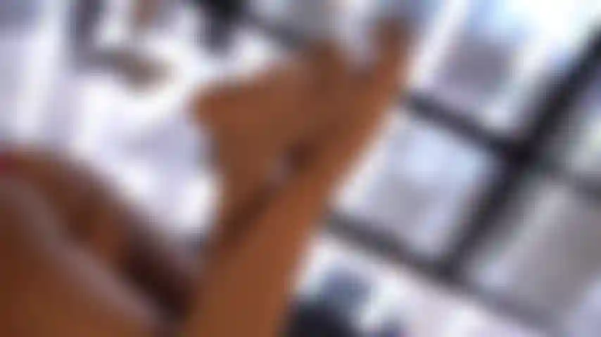 Je te regarde... Et tu fonds.