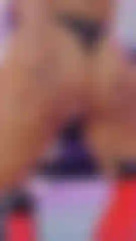 Un petit teasing de cul bien sympa.