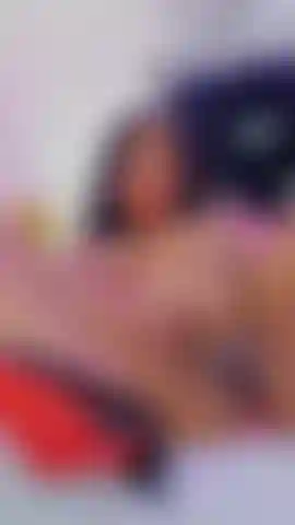 Regardez ma chatte sexy.